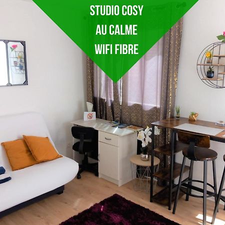 Le Zen -Studio Tout Equipe- Wifi Fibre- Centre Ville Avec Parking 타르브 외부 사진